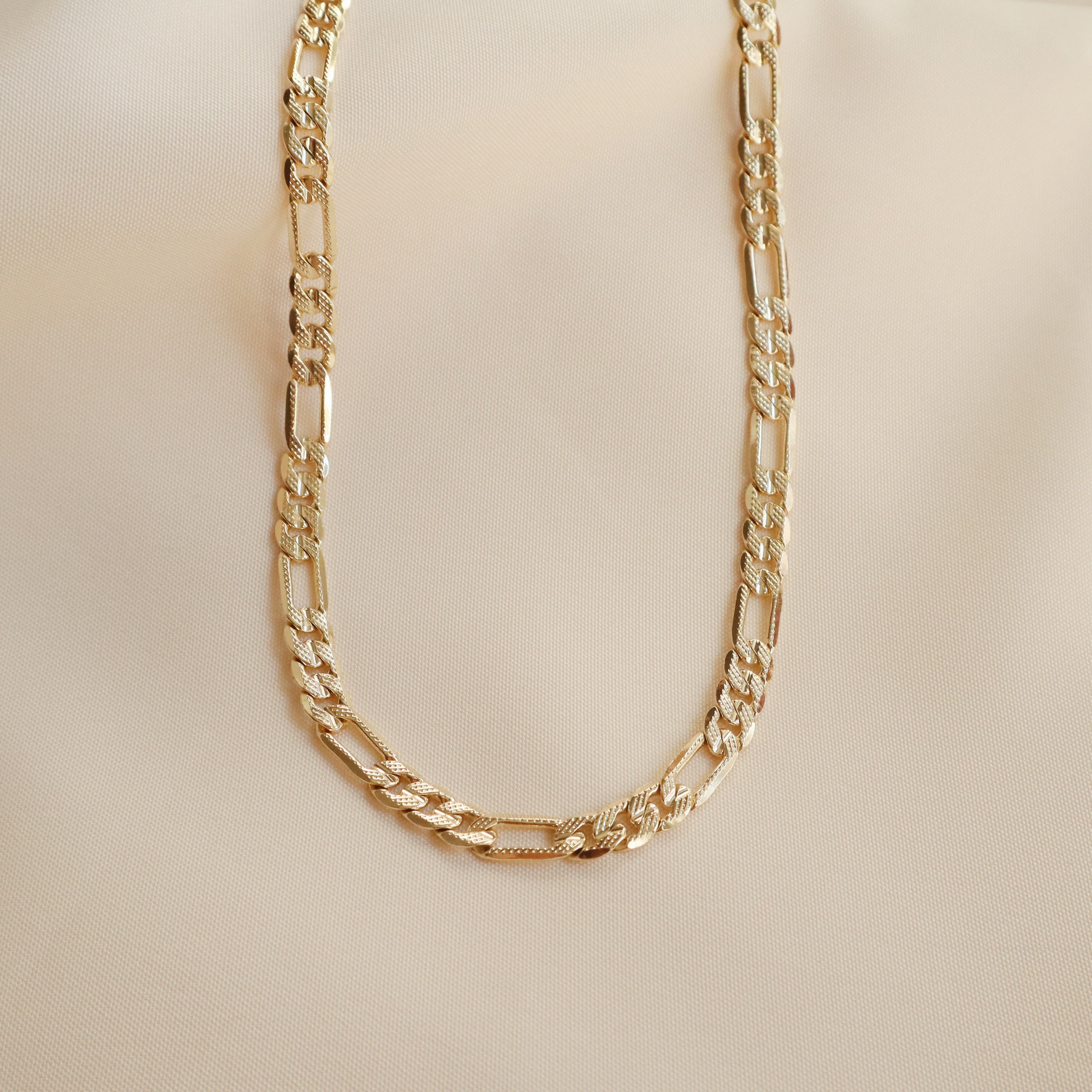 Avenue Necklace