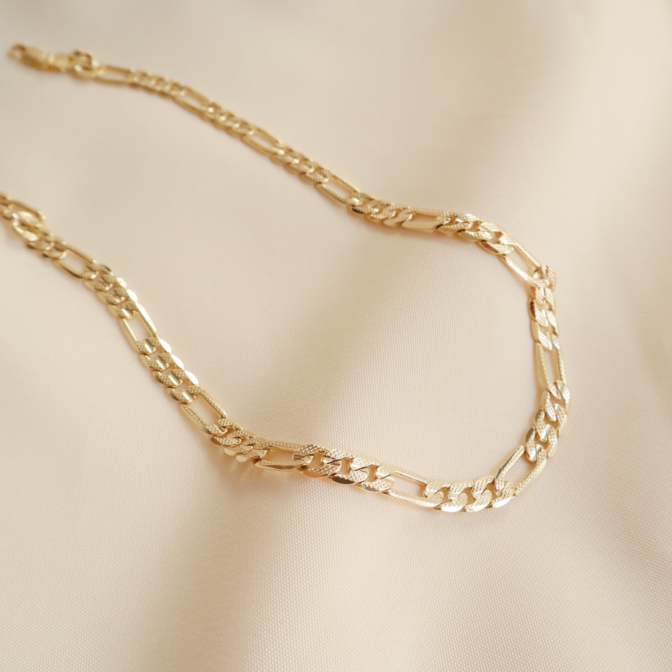 Avenue Necklace